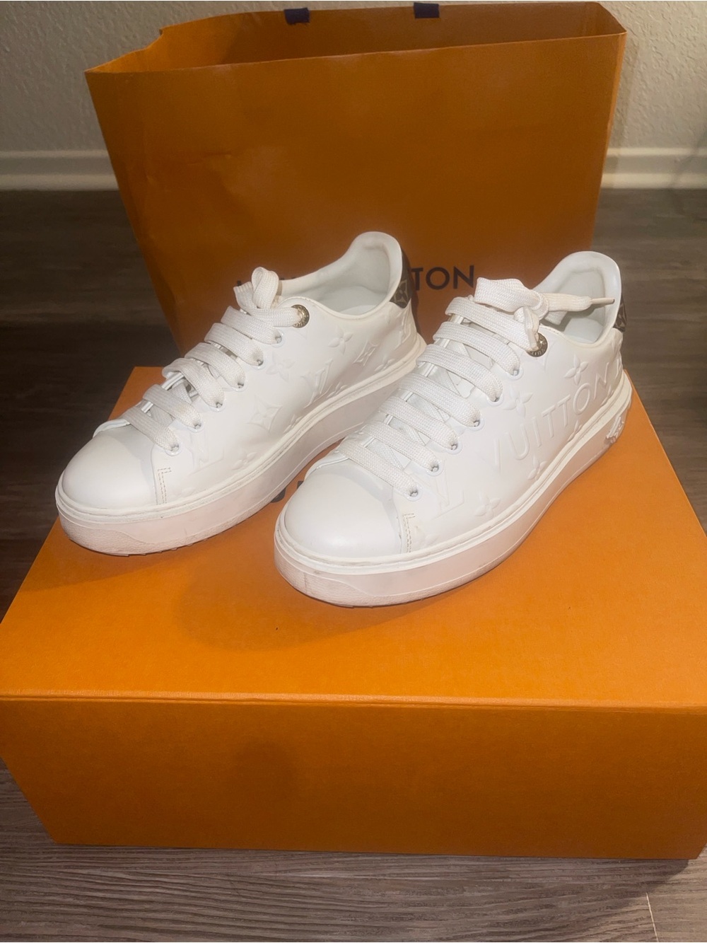 Louis Vuitton Time Out Sneaker